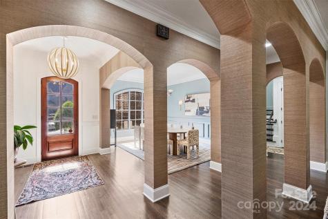 706 Sainte Rose Lane Charlotte NC 28226