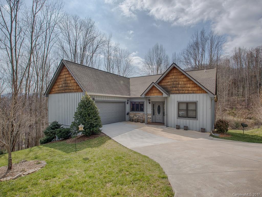 38 Constitution Avenue Waynesville NC 28785