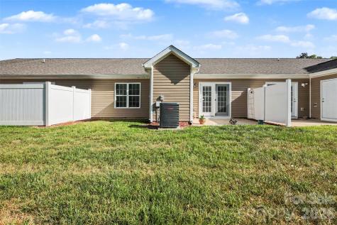 105 Oak Ridge Drive Archdale NC 27263