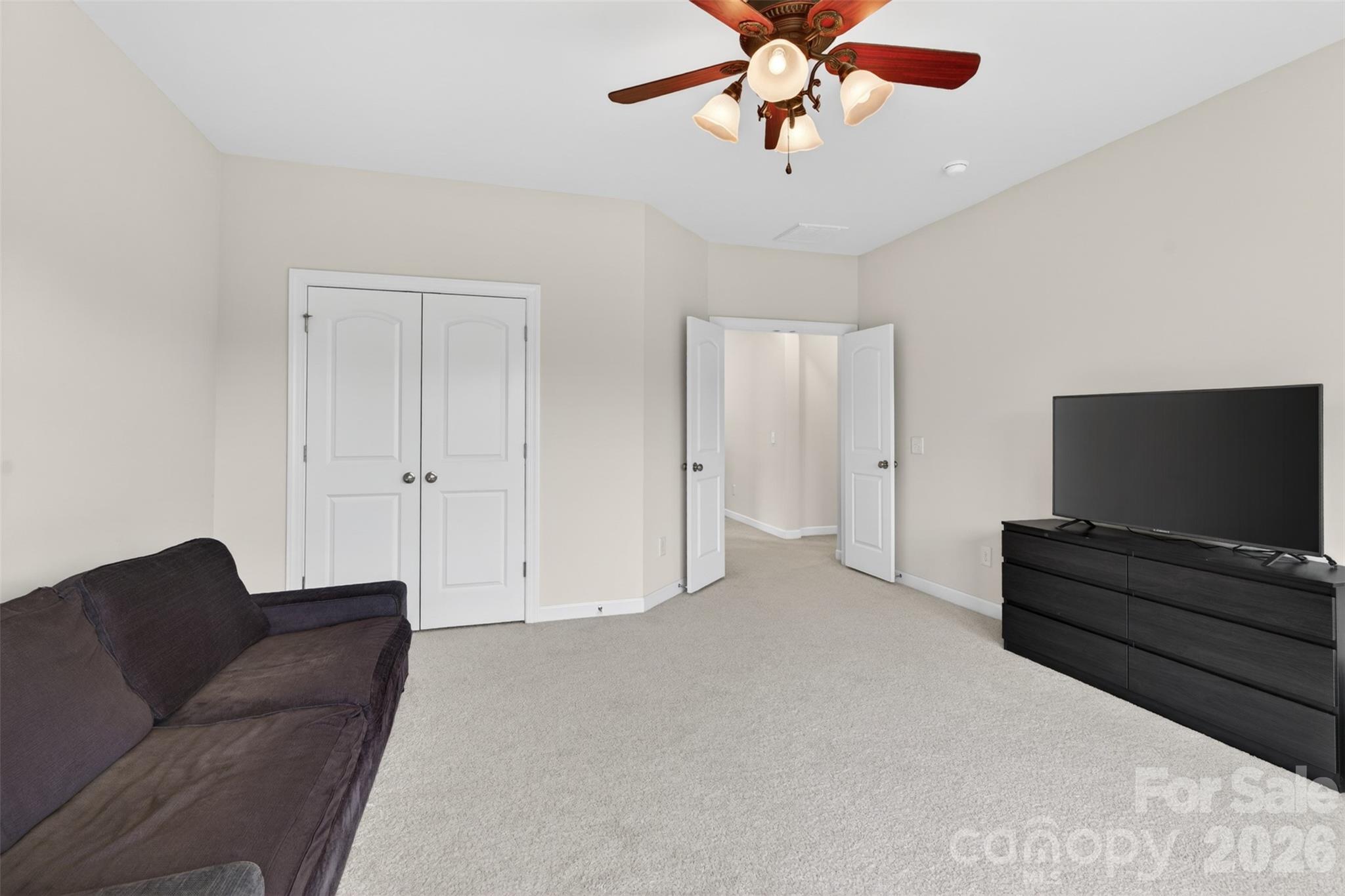 8224 Cornhill Avenue Charlotte NC 28277