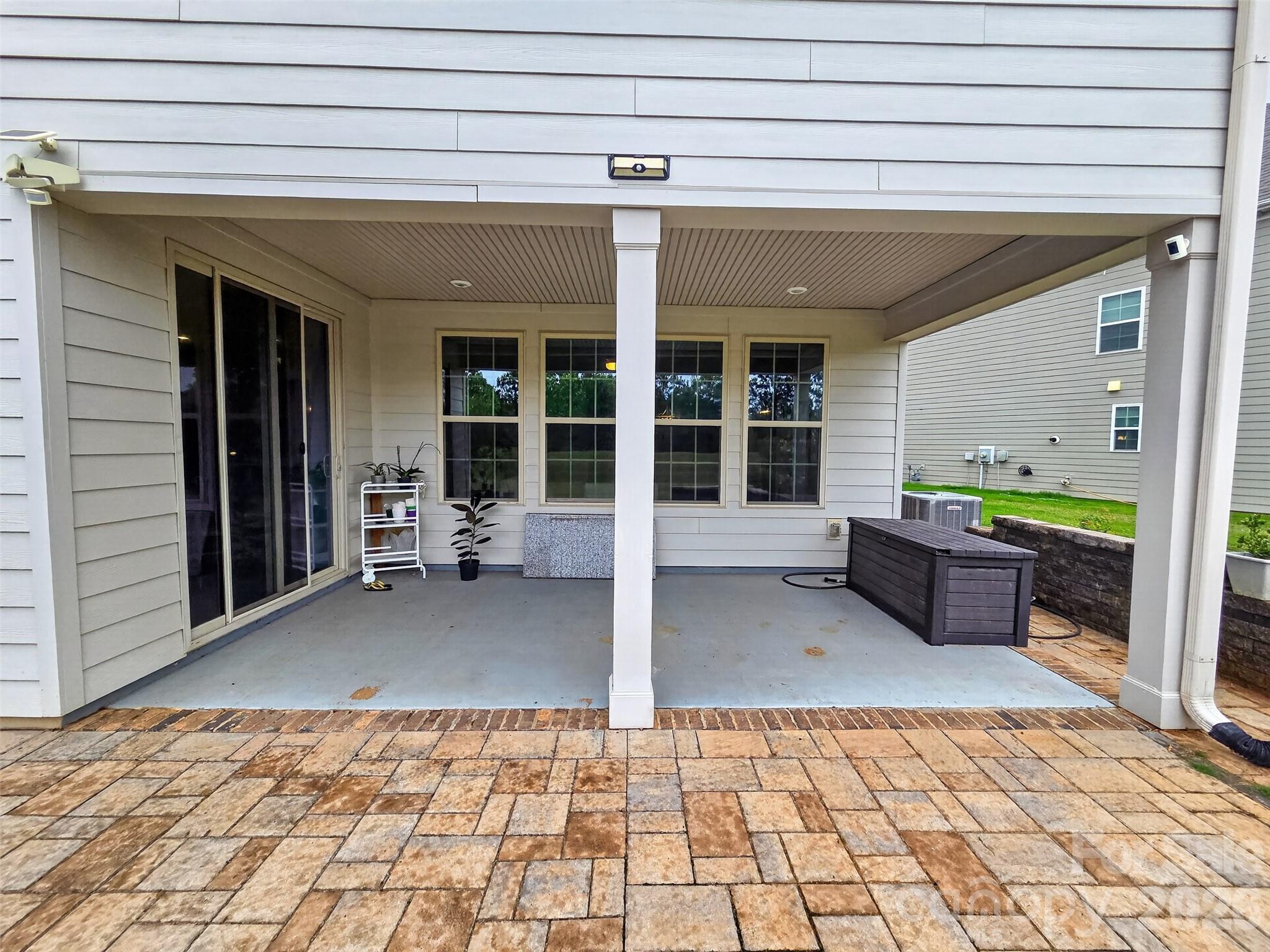 8224 Cornhill Avenue Charlotte NC 28277