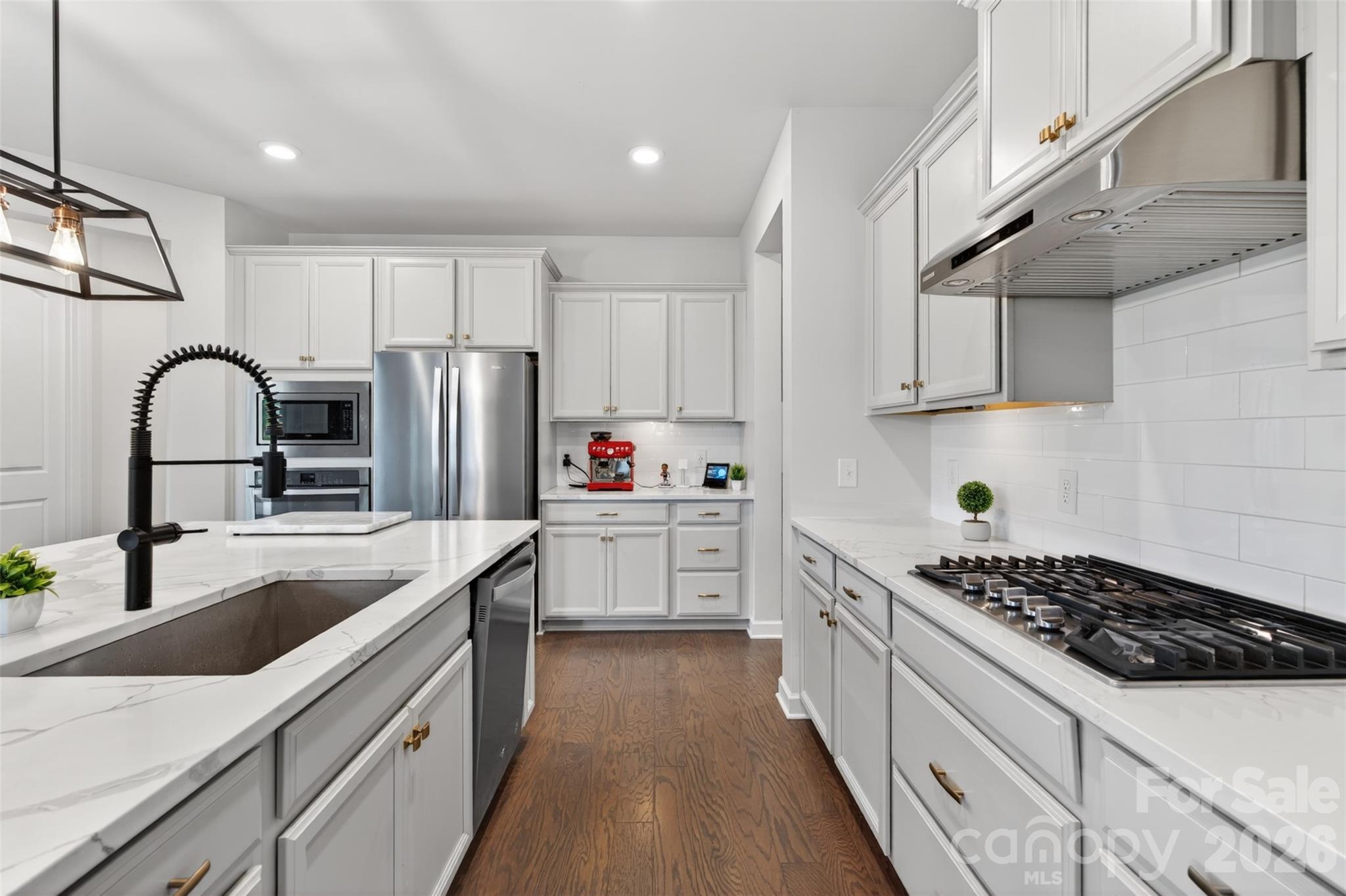 8224 Cornhill Avenue Charlotte NC 28277