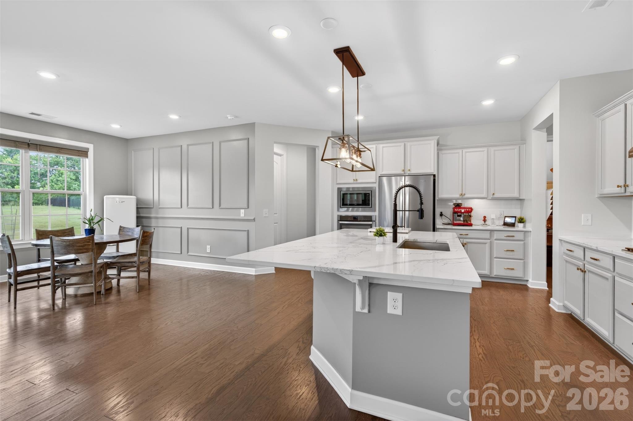 8224 Cornhill Avenue Charlotte NC 28277