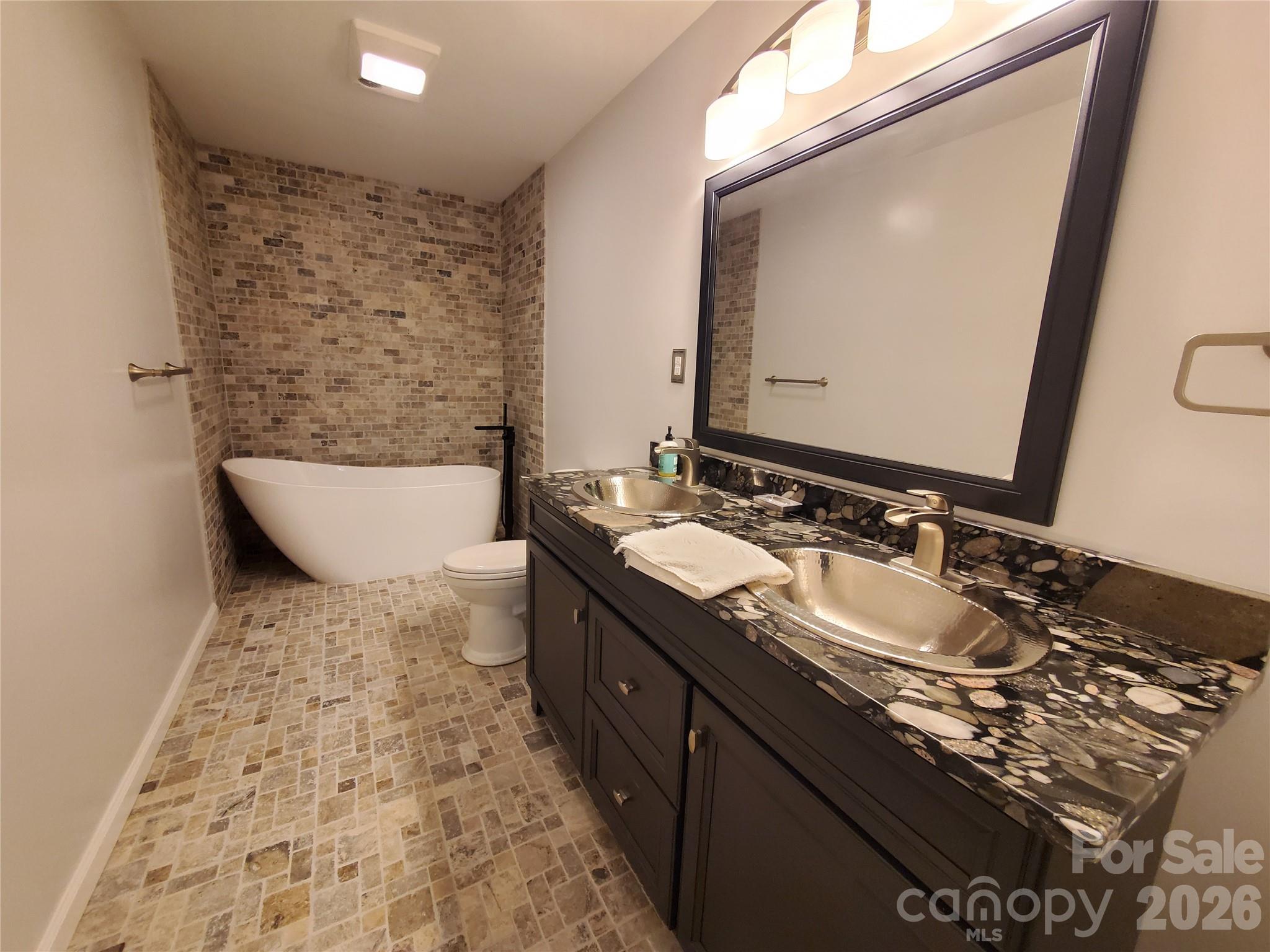 294 Martha Drive Spruce Pine NC 28777