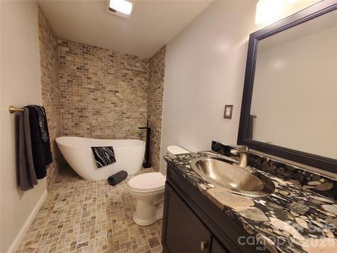 294 Martha Drive Spruce Pine NC 28777
