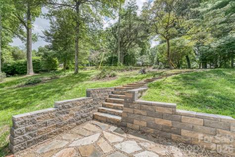 294 Martha Drive Spruce Pine NC 28777
