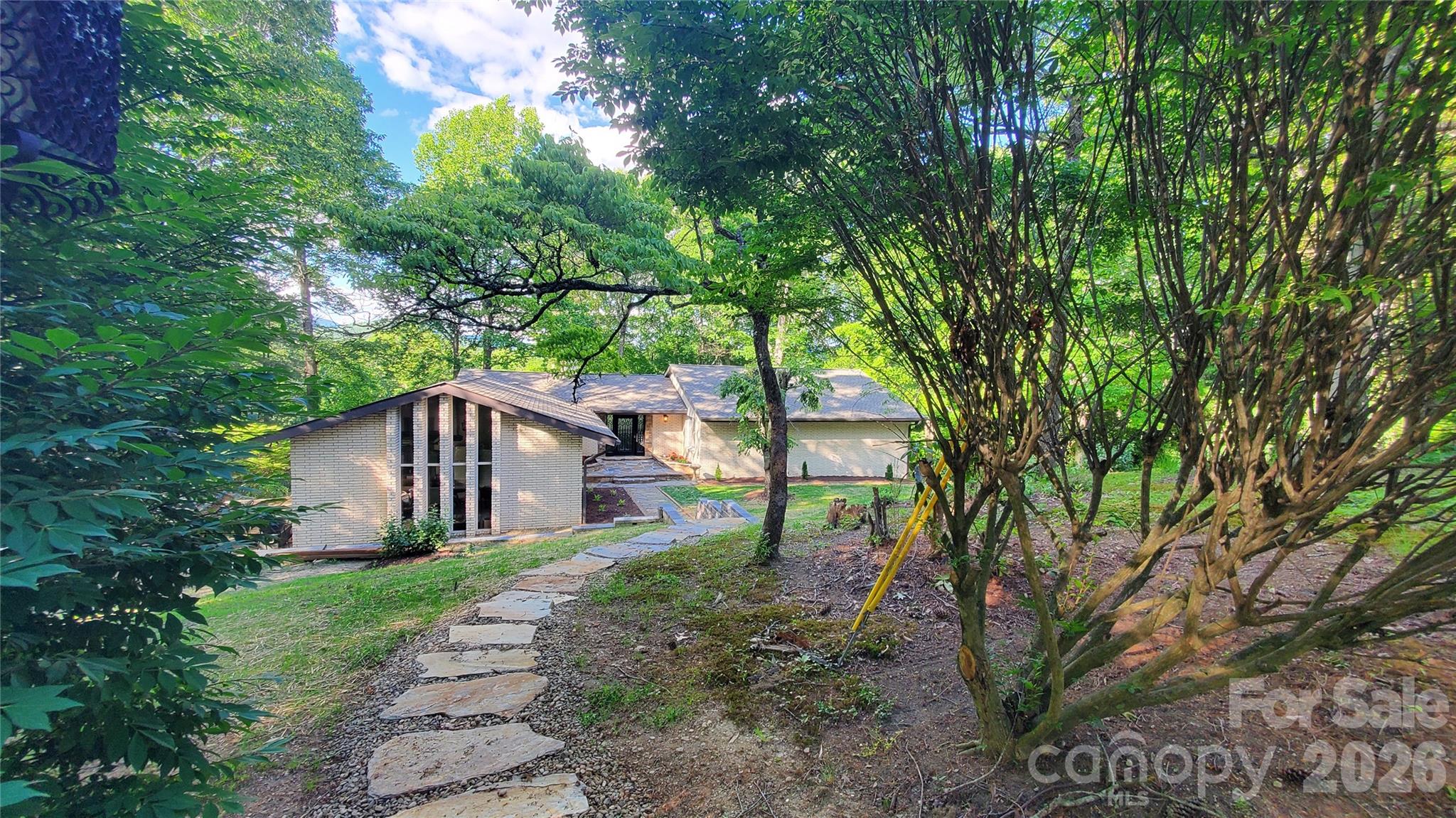 294 Martha Drive Spruce Pine NC 28777