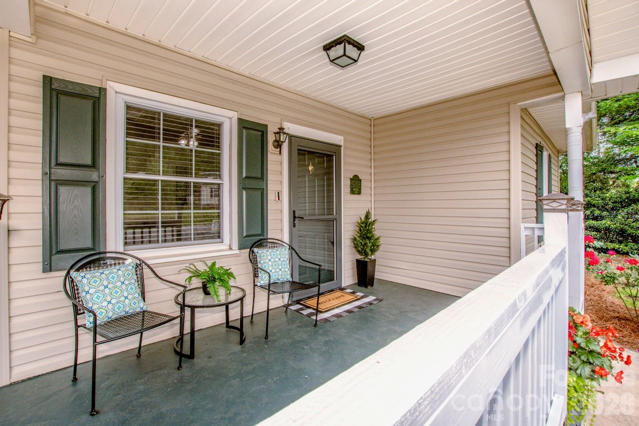 1204 E Catawba Street Belmont NC 28012