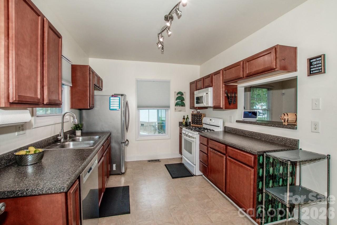 1204 E Catawba Street Belmont NC 28012