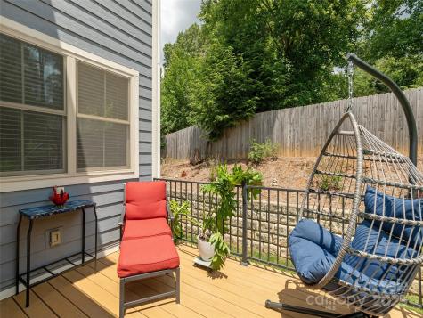 37 Thornes Lane Asheville NC 28805