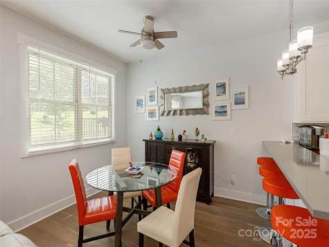37 Thornes Lane Asheville NC 28805