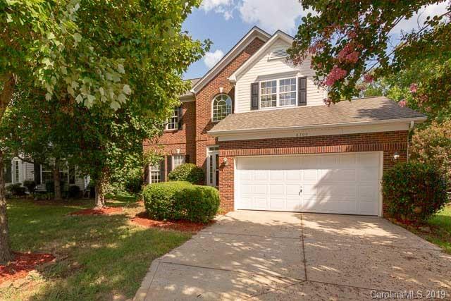 8700 Great Bear Court Charlotte NC 28269