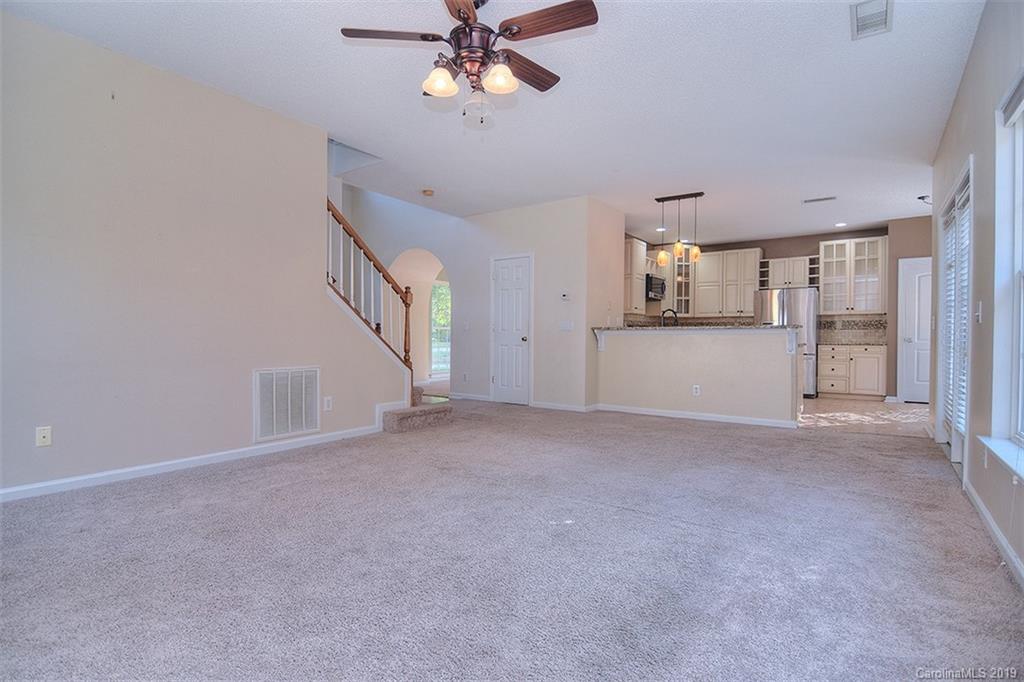 8700 Great Bear Court Charlotte NC 28269