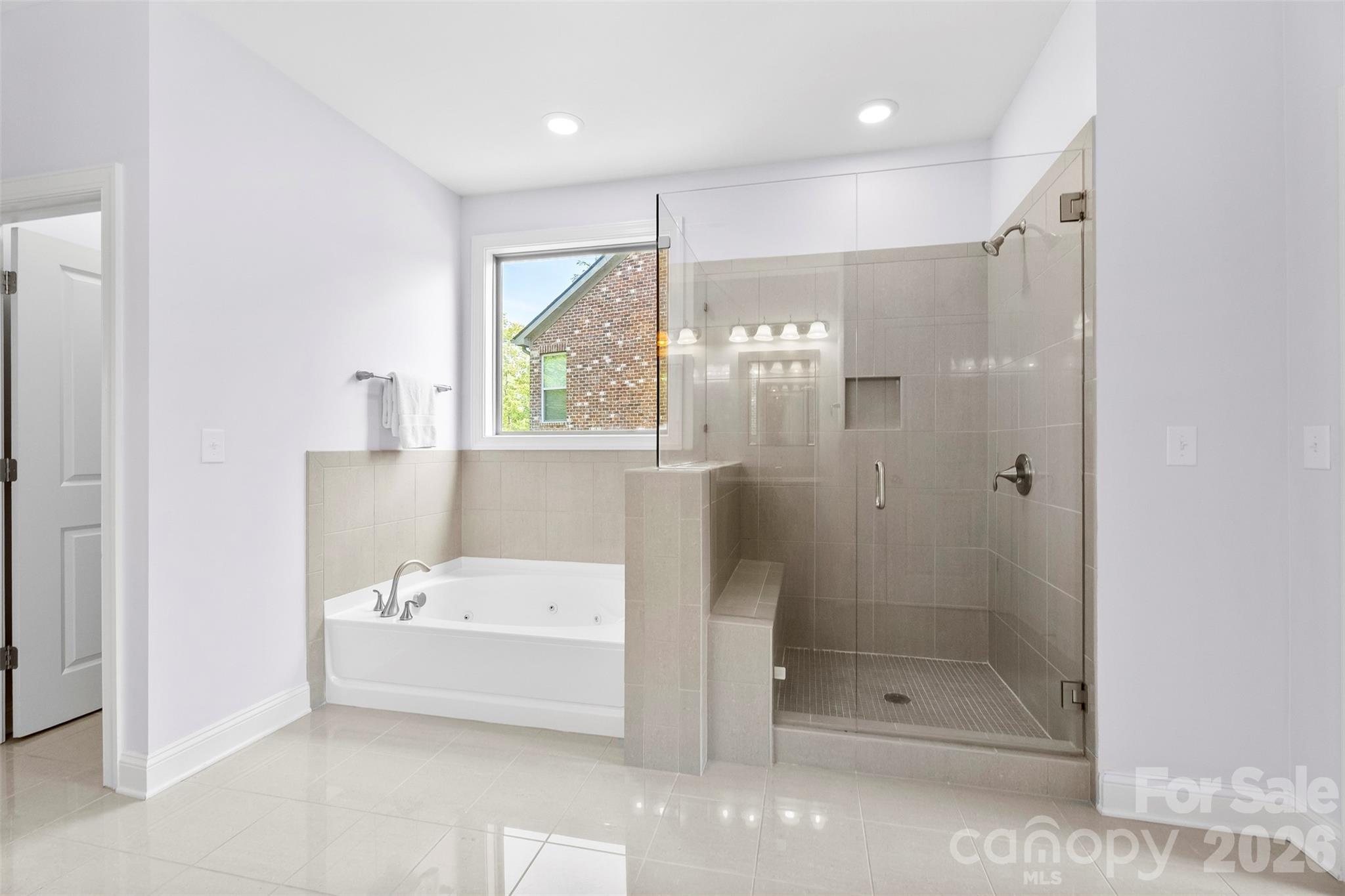 220 Kingsdown Avenue Charlotte NC 28270