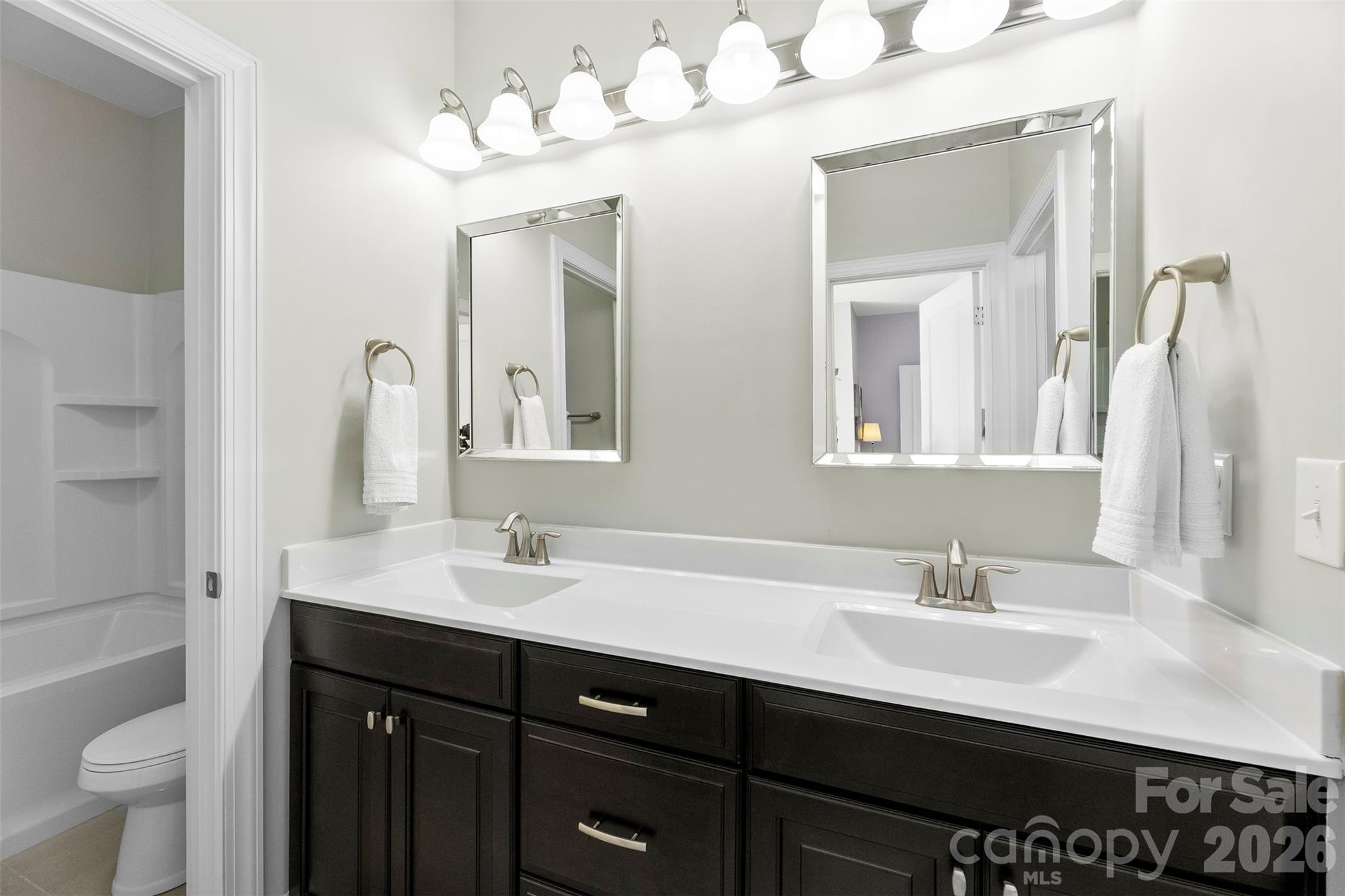 220 Kingsdown Avenue Charlotte NC 28270