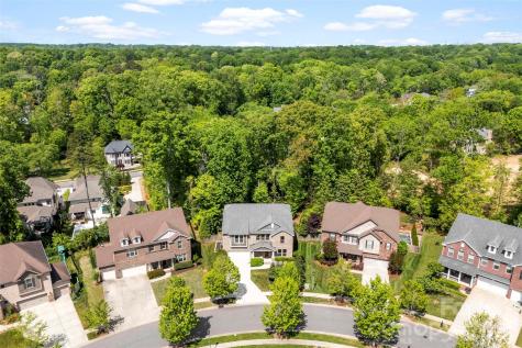 220 Kingsdown Avenue Charlotte NC 28270