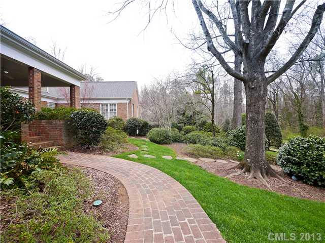 2011 Fromby Court Charlotte NC 28211
