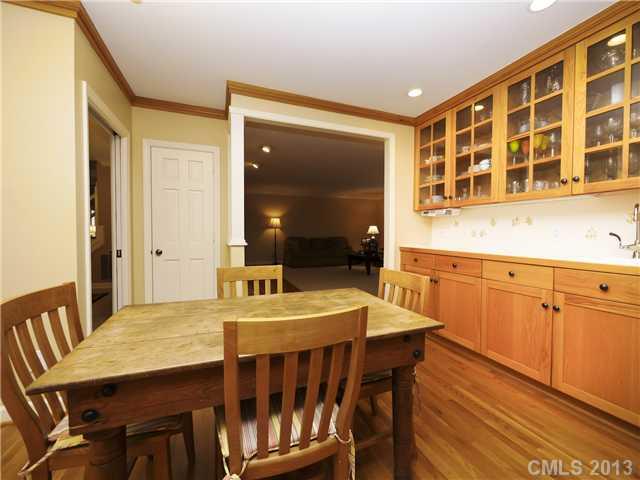 2011 Fromby Court Charlotte NC 28211