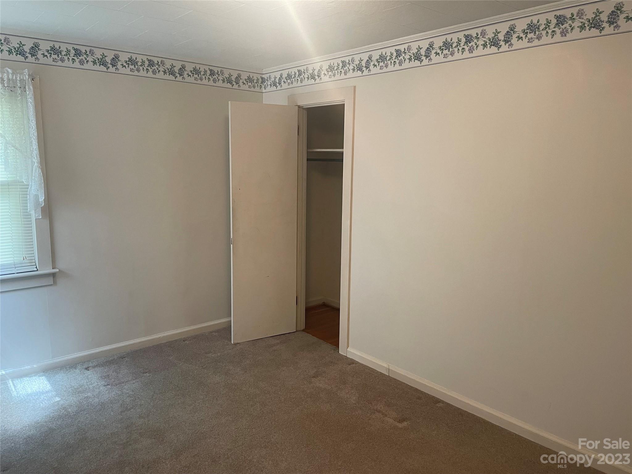 112 North Street Morganton NC 28655