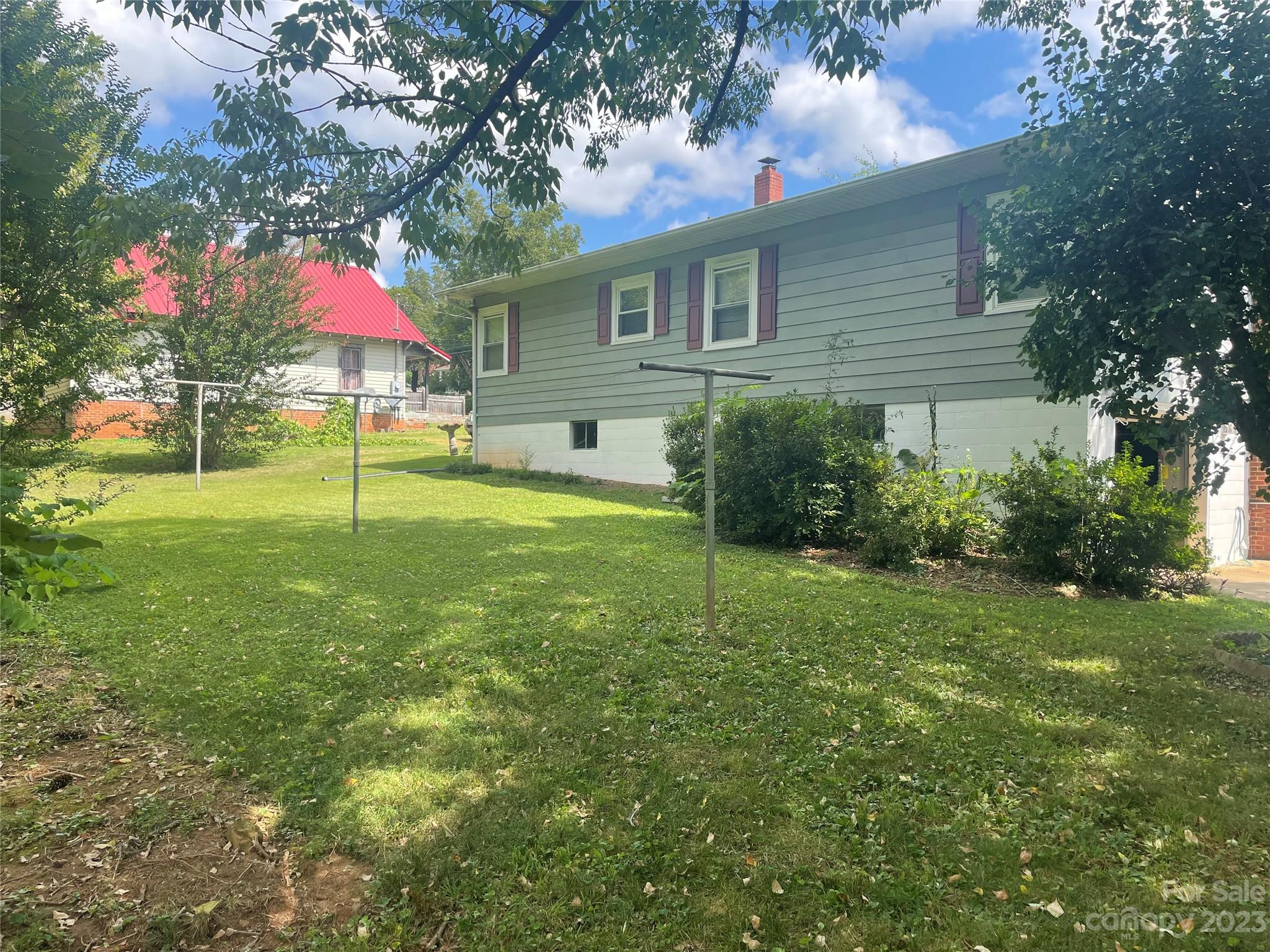 112 North Street Morganton NC 28655