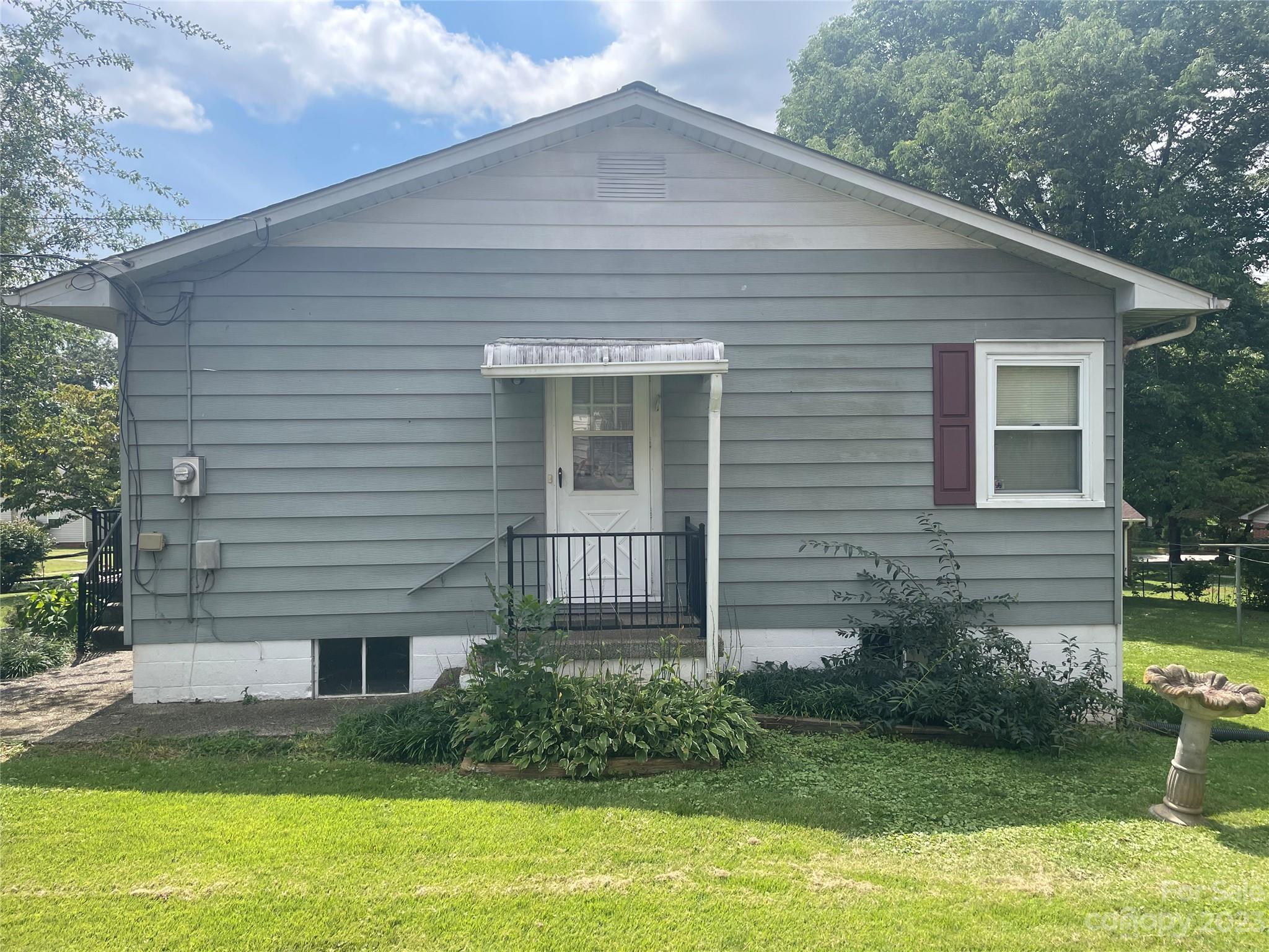 112 North Street Morganton NC 28655