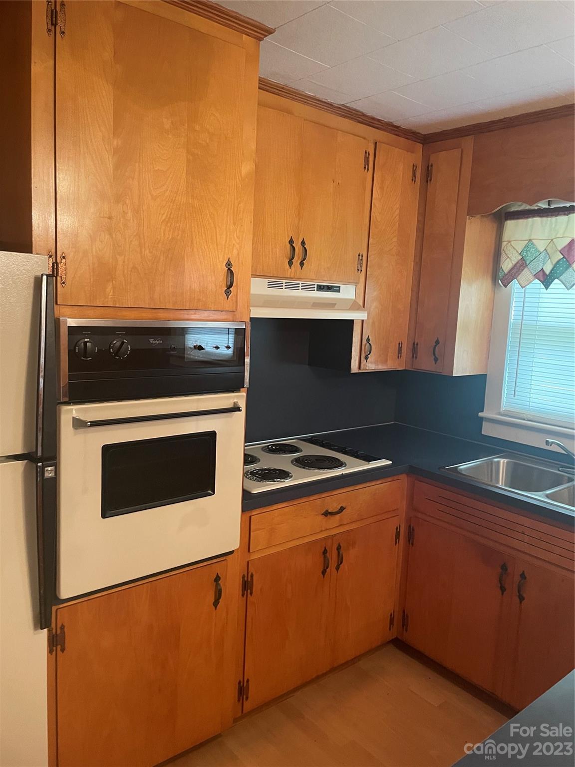 112 North Street Morganton NC 28655
