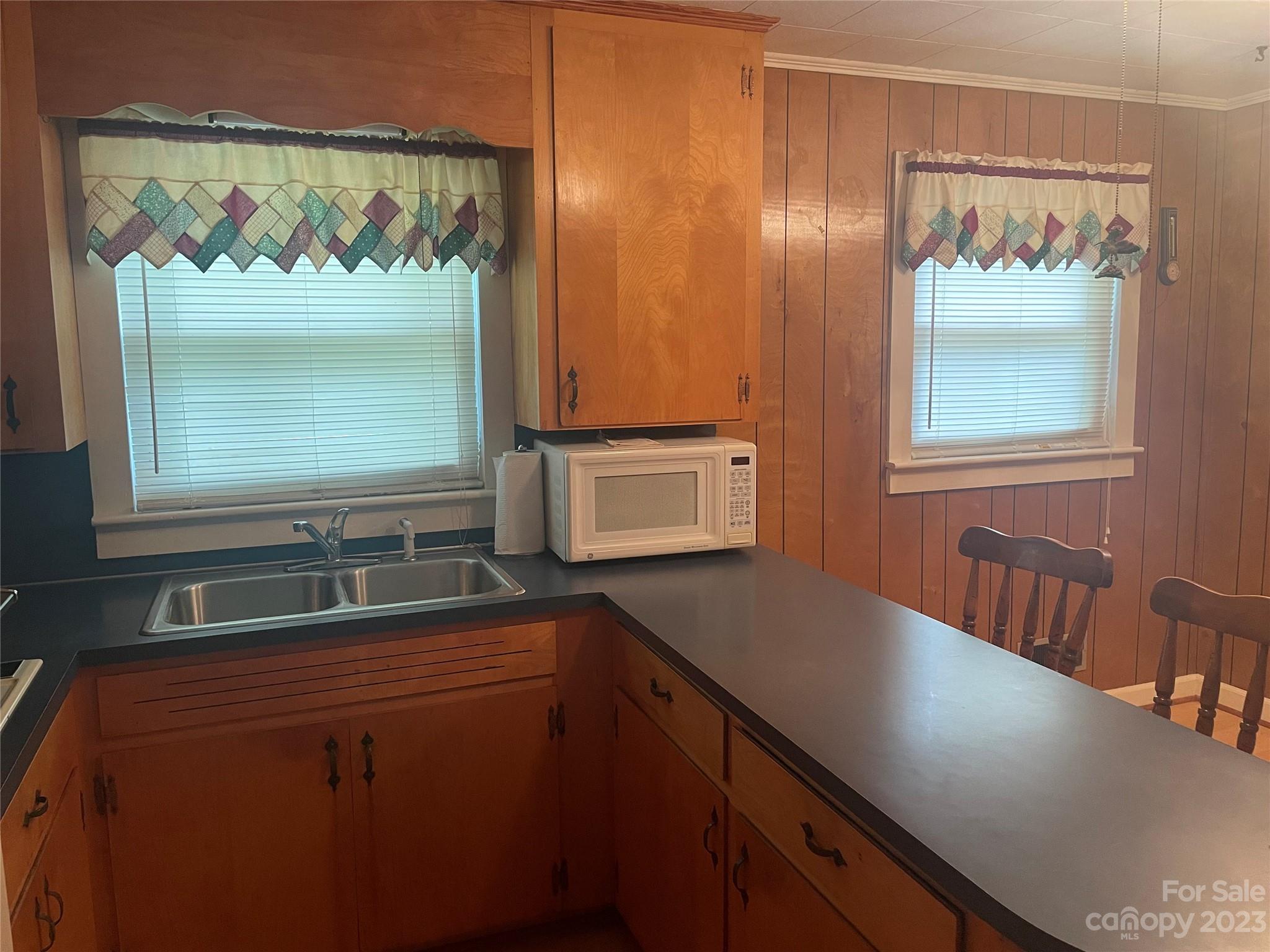 112 North Street Morganton NC 28655