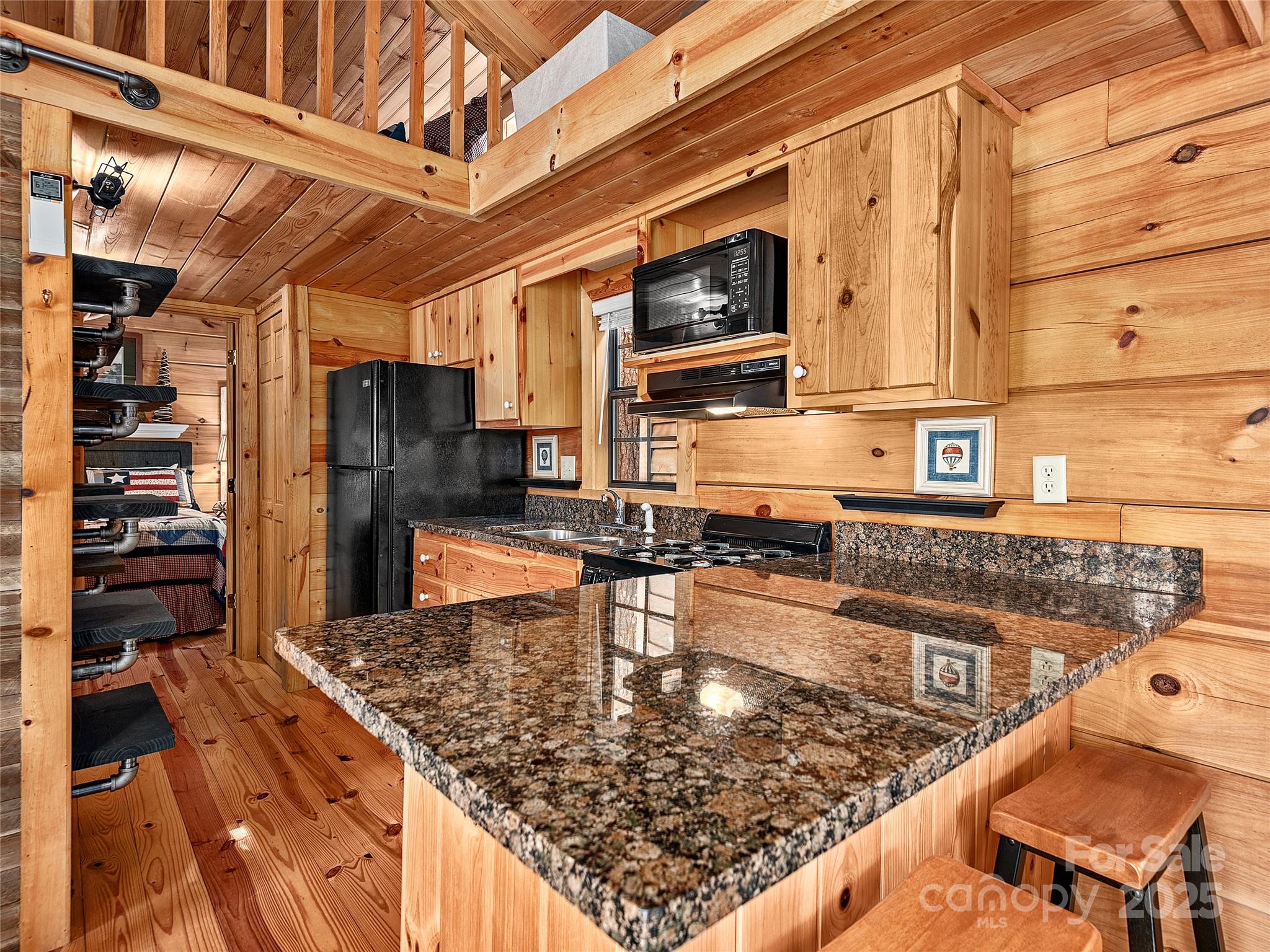 30 Boulder Drive Lake Toxaway NC 28747