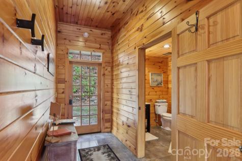 1012 Alarka Highlands Drive Bryson City NC 28713
