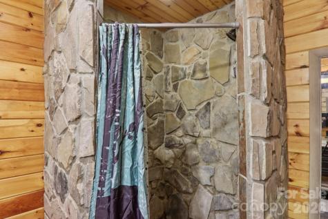 1012 Alarka Highlands Drive Bryson City NC 28713