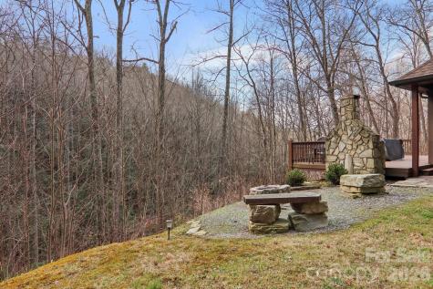 1012 Alarka Highlands Drive Bryson City NC 28713