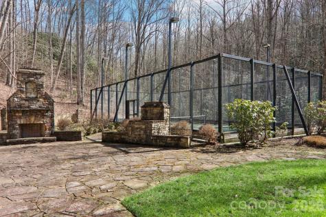1012 Alarka Highlands Drive Bryson City NC 28713