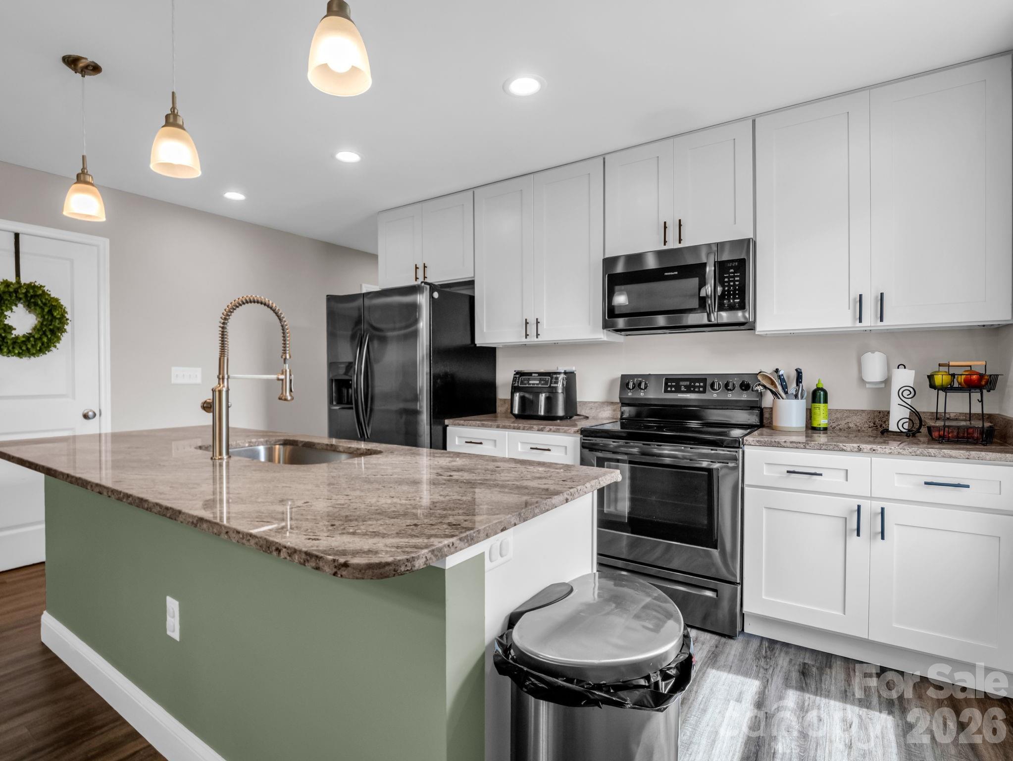 9 Shadowlawn Drive Asheville NC 28806