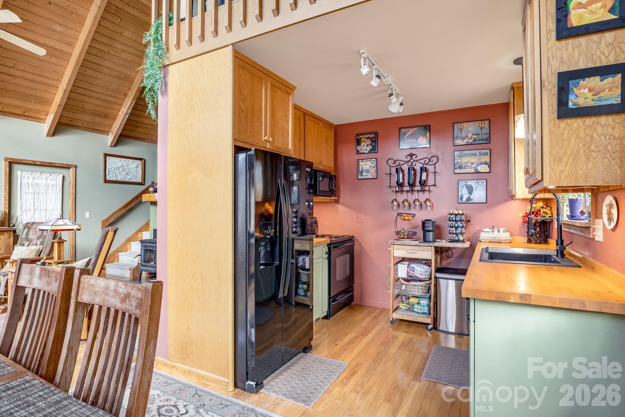 170 Wonderwood Lane Clyde NC 28721