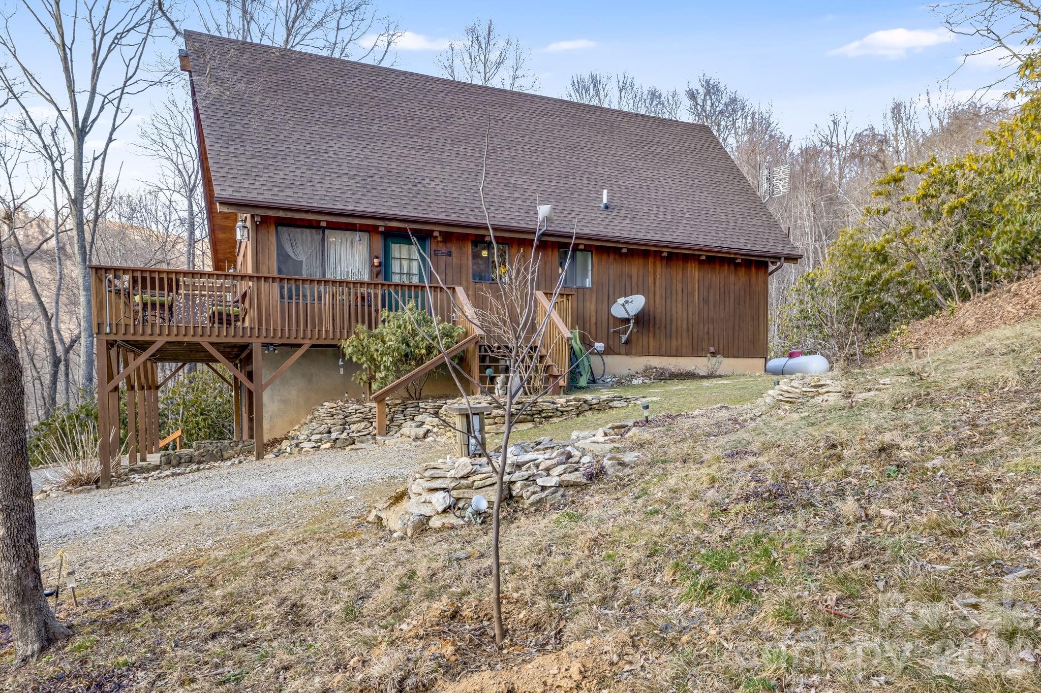 170 Wonderwood Lane Clyde NC 28721