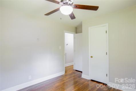 581 Clyde Drive Winston Salem NC 27104