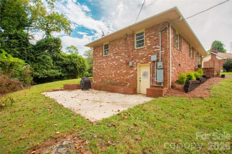 581 Clyde Drive Winston Salem NC 27104