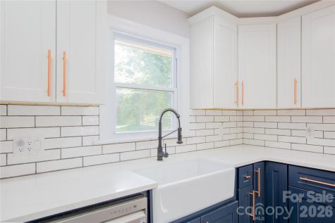 581 Clyde Drive Winston Salem NC 27104