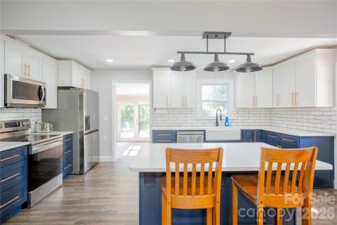 581 Clyde Drive Winston Salem NC 27104