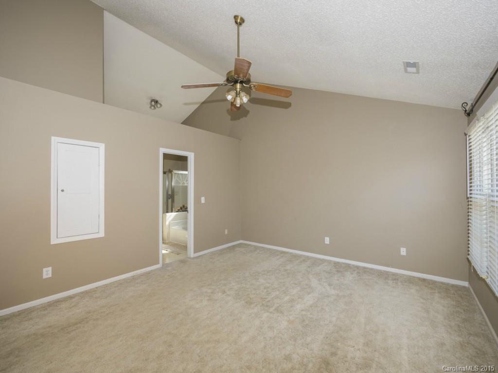10504 Streatham Lane Charlotte NC 28262