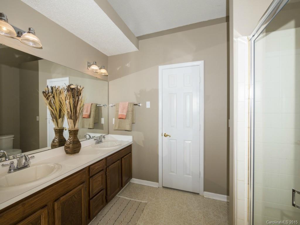 10504 Streatham Lane Charlotte NC 28262