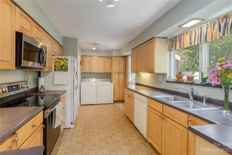 100 Arco Road Asheville NC 28805
