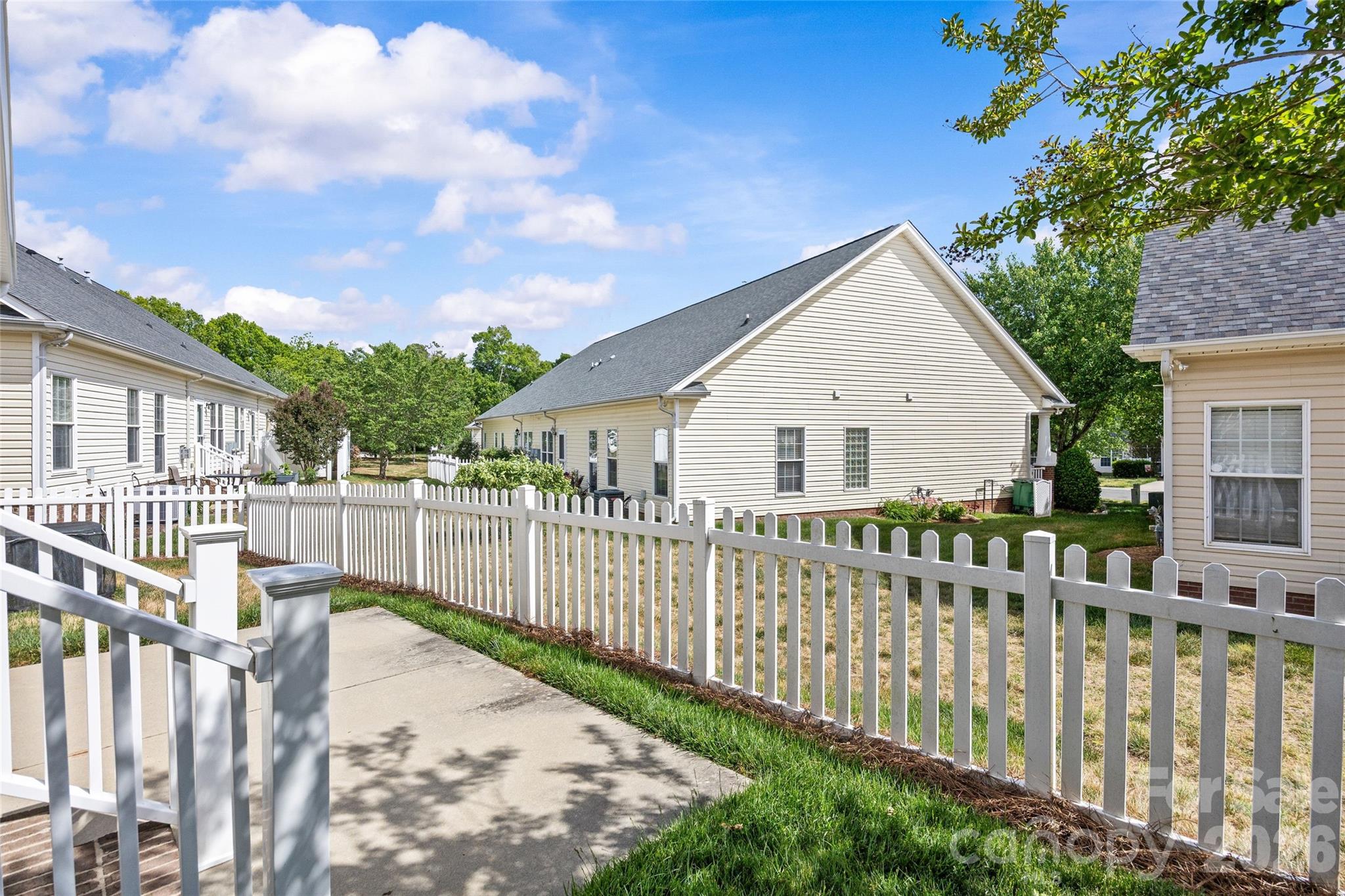 1263 Curry Way Matthews NC 28104