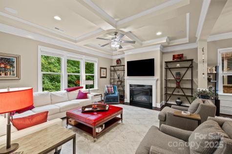703 English Tudor Lane Charlotte NC 28211
