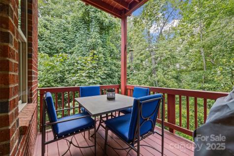 703 English Tudor Lane Charlotte NC 28211