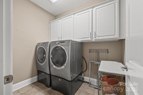 703 English Tudor Lane Charlotte NC 28211