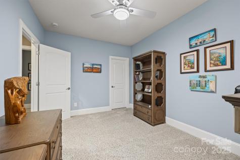 703 English Tudor Lane Charlotte NC 28211