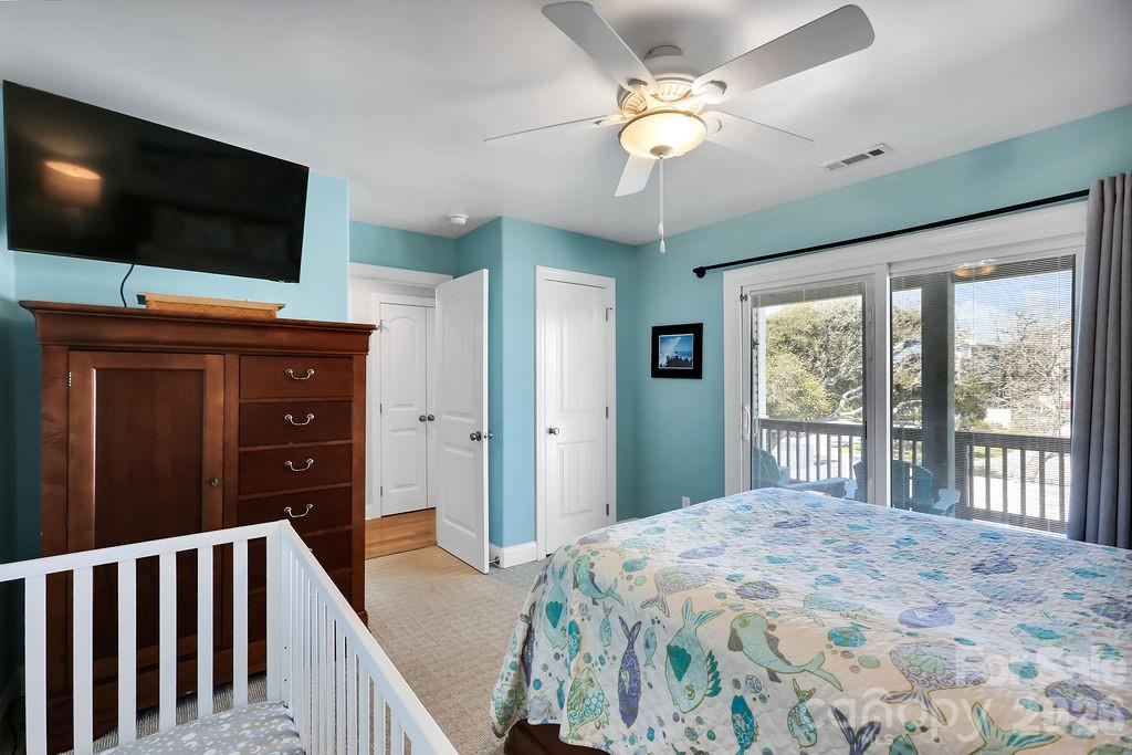 118 W Dolphin Drive Oak Island NC 28465