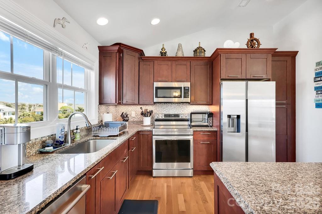 118 W Dolphin Drive Oak Island NC 28465