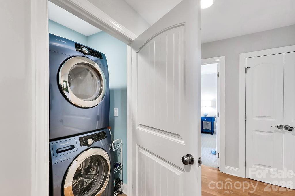 118 W Dolphin Drive Oak Island NC 28465